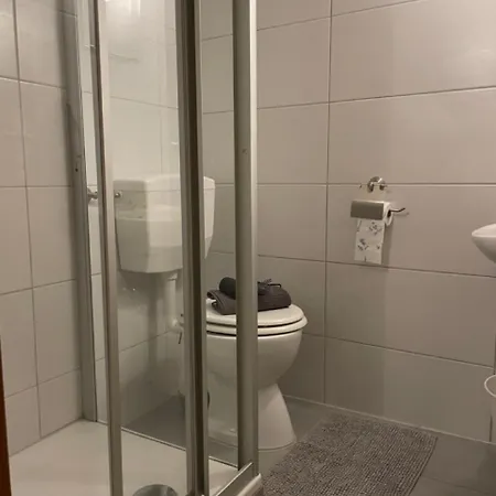 Apartment Lenartz *