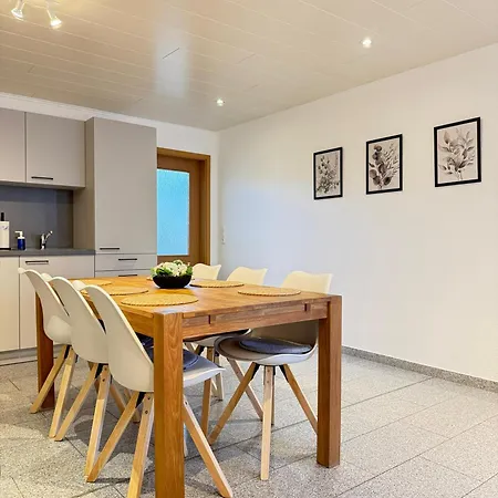 Apartment Lenartz