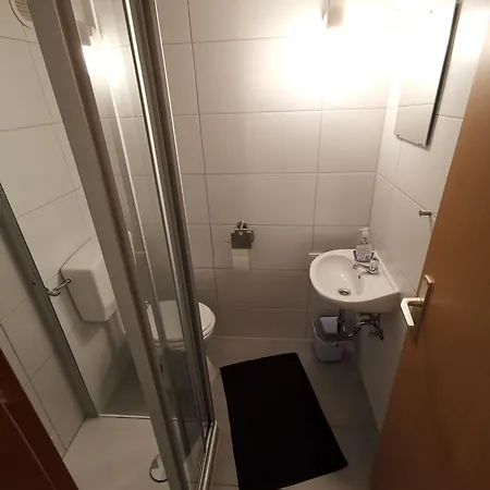 Lenartz Apartment