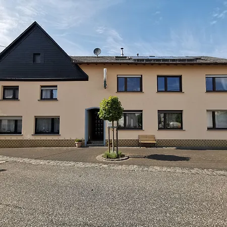Lenartz Apartment