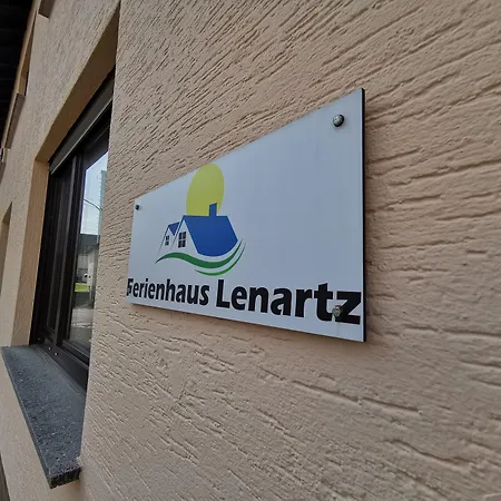 Lenartz *