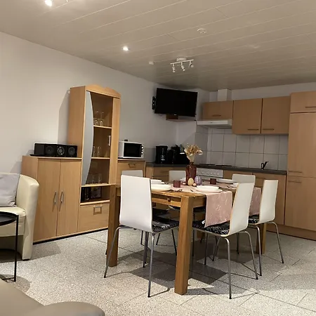 Lenartz Apartment *